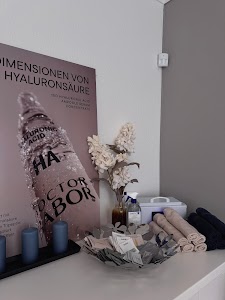 Erva Cosmetics Beauty Studio & Academy place picture